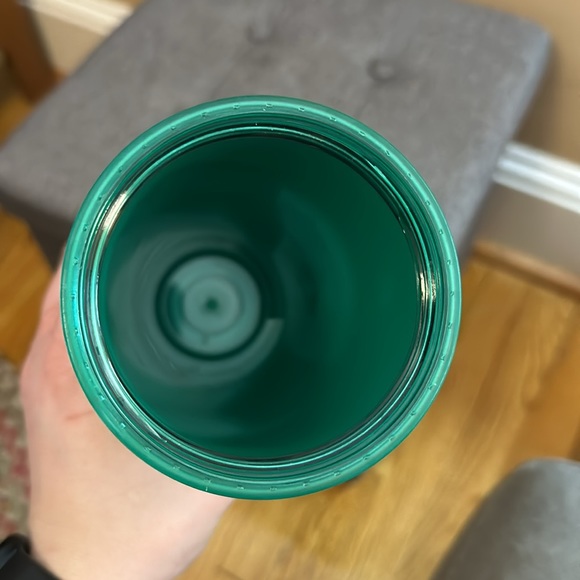 EUC Starbucks tumbler - Picture 5 of 5